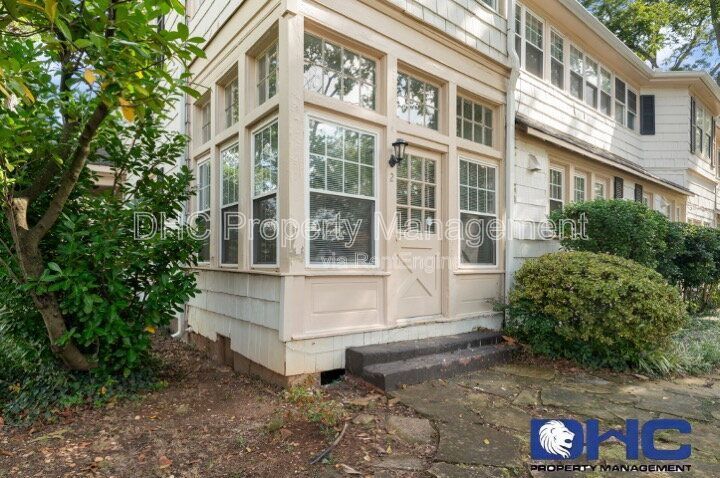 Historic College Park 2 Bedroom property image