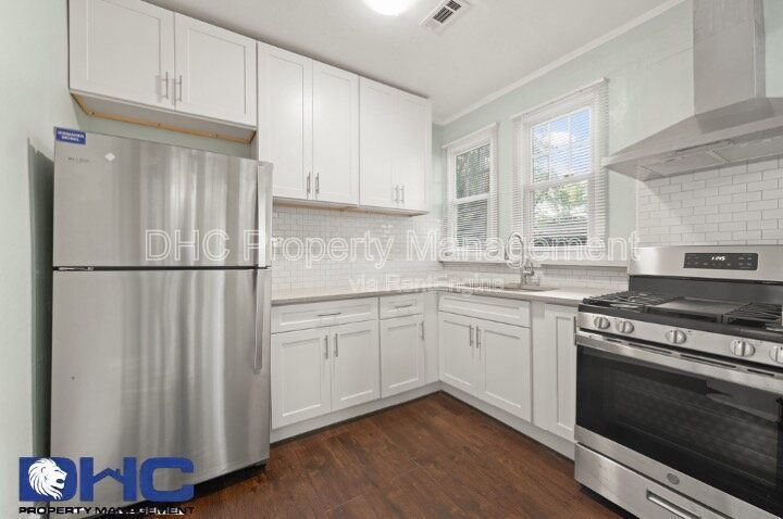Historic College Park 2 Bedroom property image