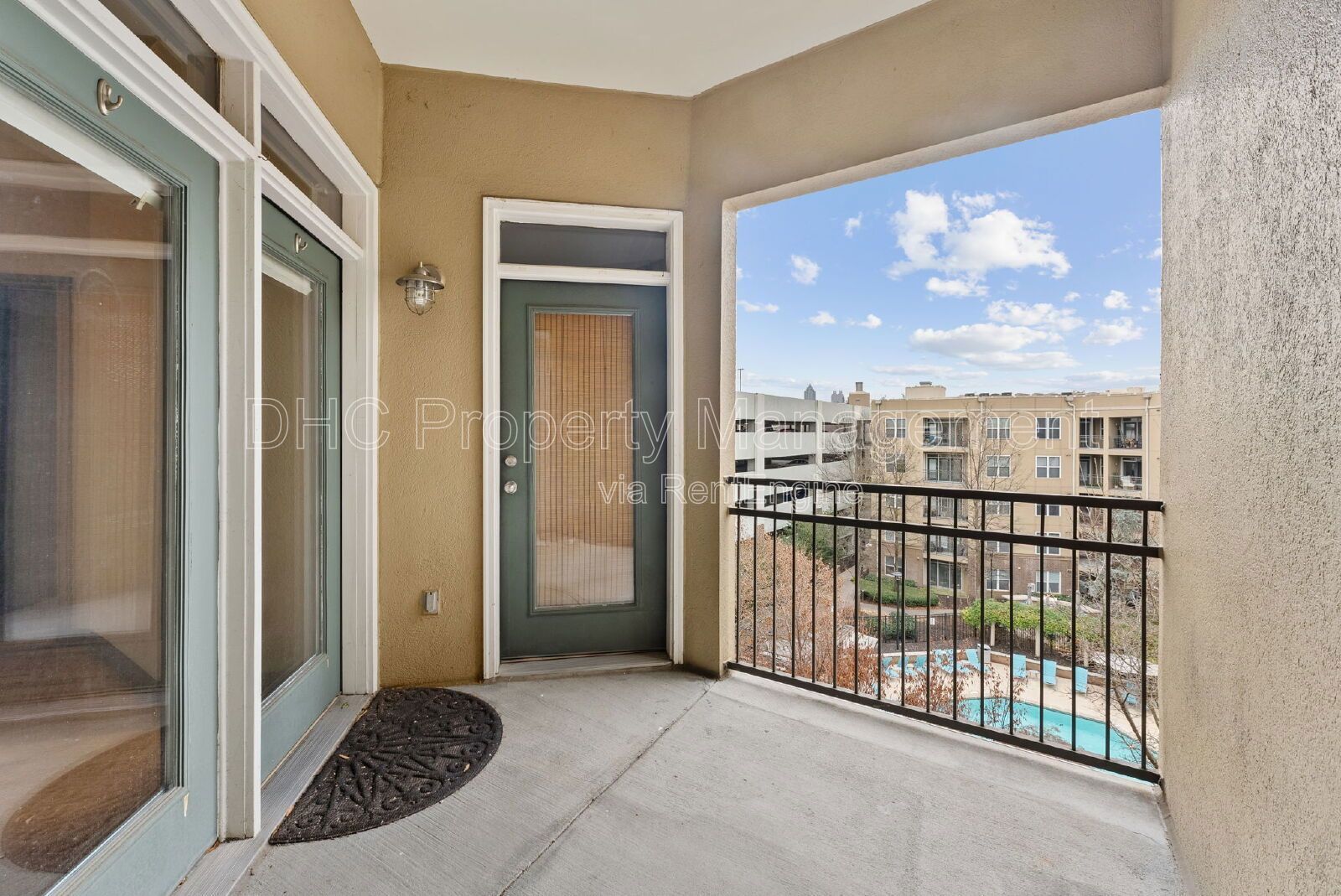 Modern 2-Bedroom Condo in Atlantic Station, Walkable Midtown Living property image