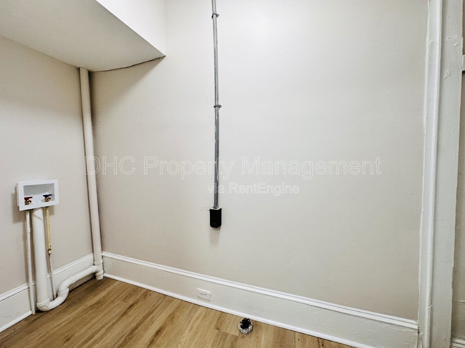 Beautifully Renovated Home with Outdoor Living – Apply Today property image