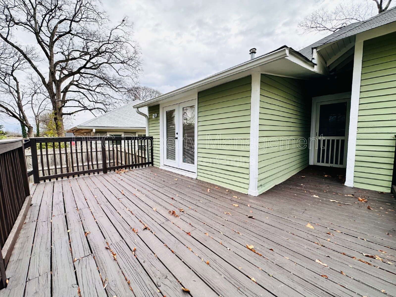 Beautifully Renovated Home with Outdoor Living – Apply Today property image