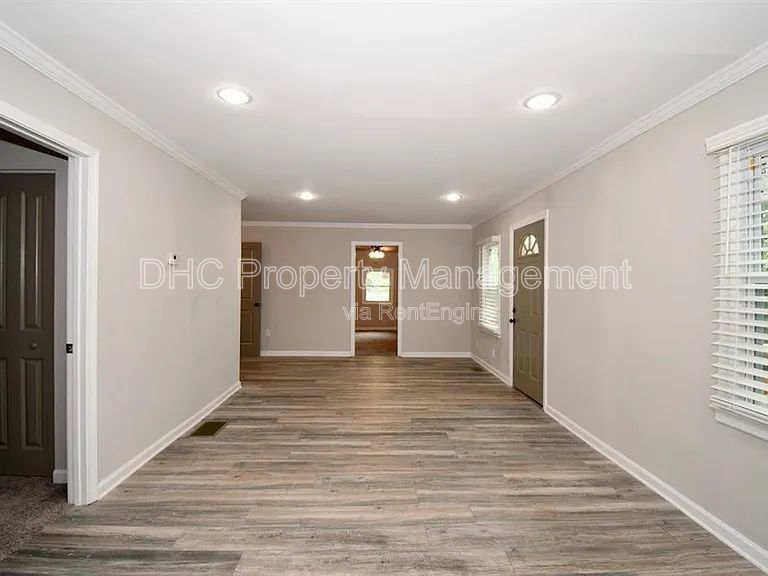 Fully Renovated 2 Bedroom Home for Rent in In-Town Decatur | Oversized Yard | Near I-20 property image