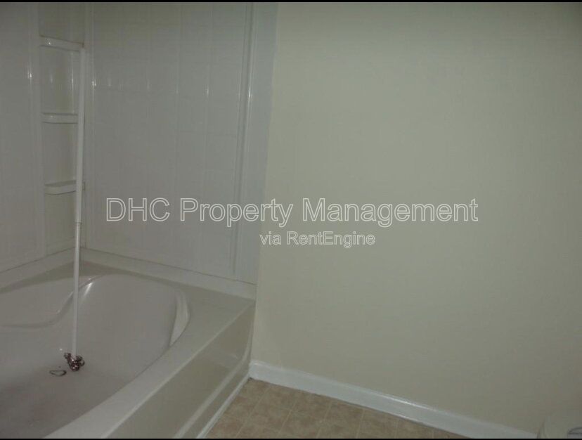 Welcome to this beautiful townhome property image