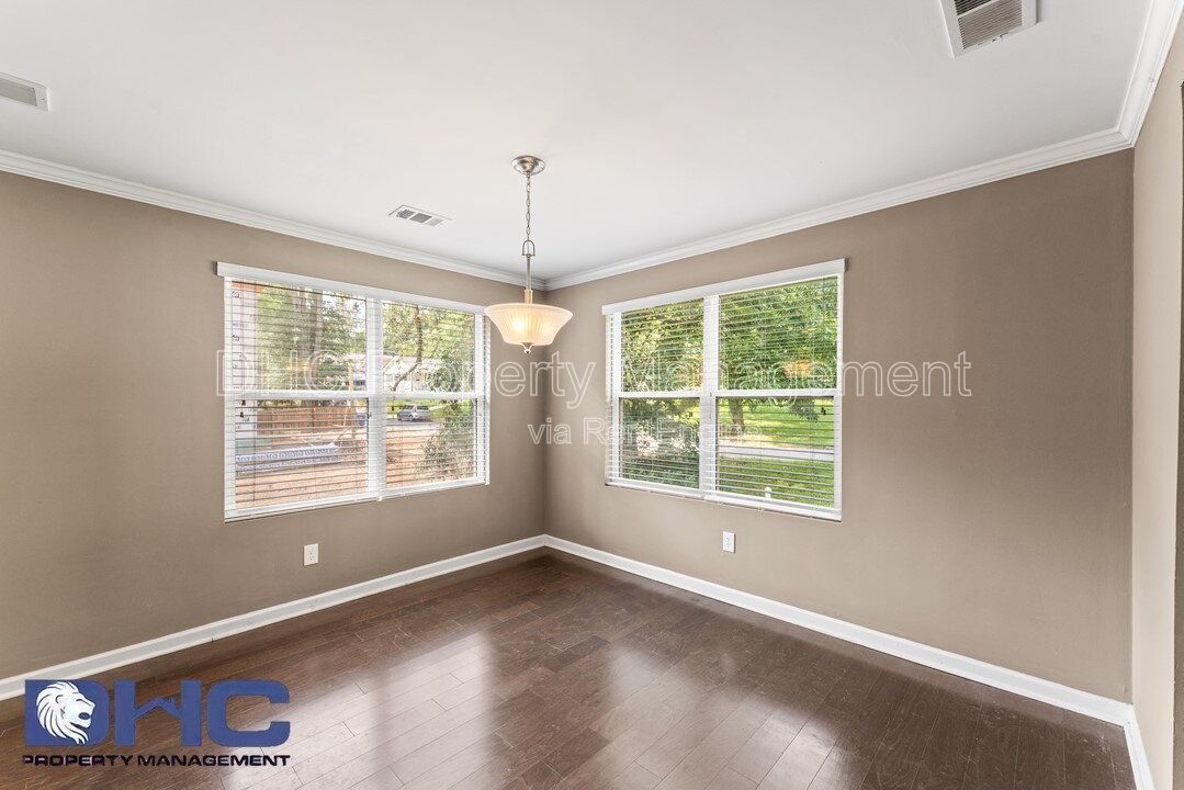 Updated Atlanta Gem in 30310 – Spacious Layout, Modern Touches & Minutes to the BeltLine! property image