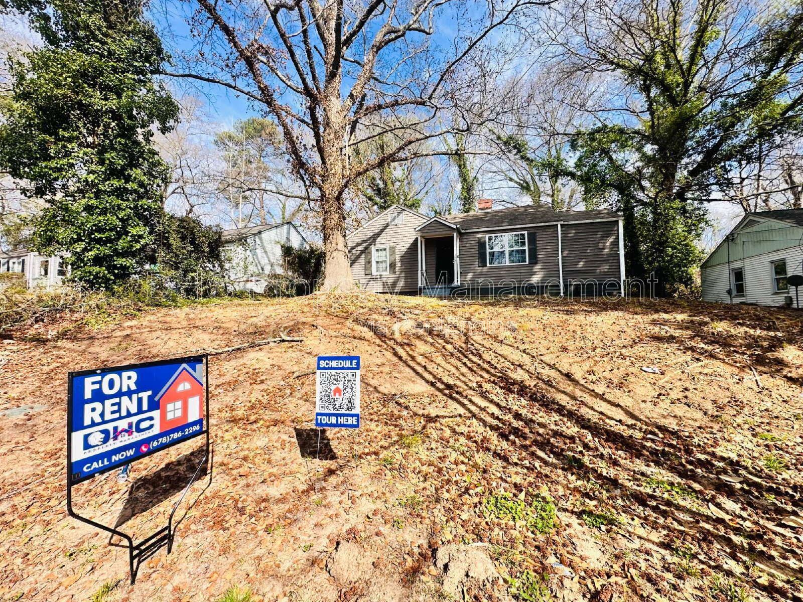 Renovated 3BR Home in Southwest Atlanta – Spacious Layout & Convenient Location! property image