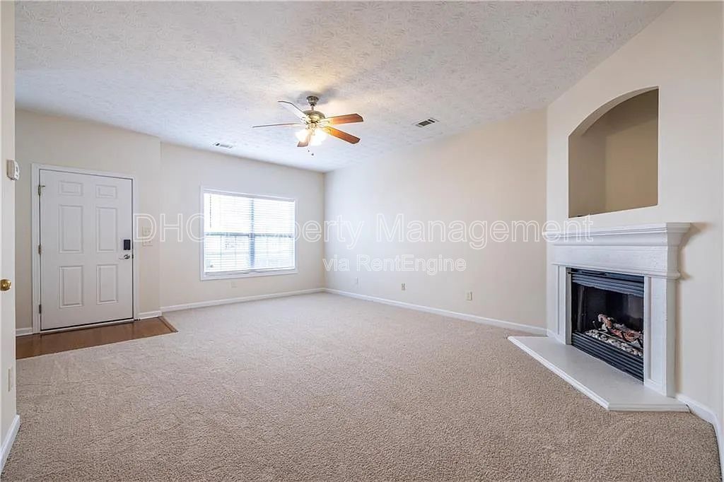 Charming 3BR Home in East Point – Spacious Living, Private Yard & Easy Atlanta Access property image