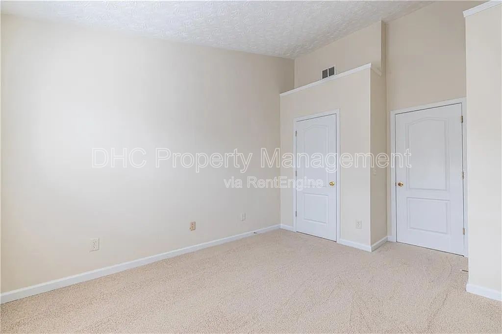 Charming 3BR Home in East Point – Spacious Living, Private Yard & Easy Atlanta Access property image