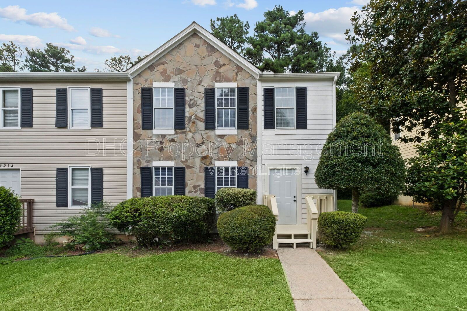 Spacious Home in Marietta – Great Layout, Prime Location & Move-In Ready! property image