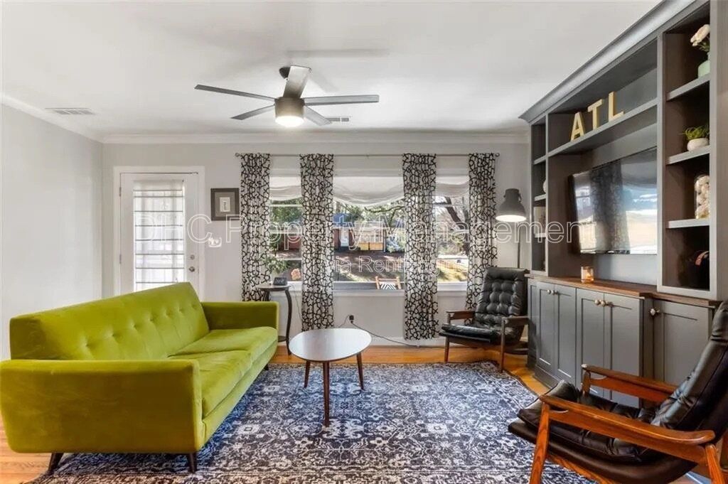 Spacious Decatur Home with Modern Updates – Prime Location & Move-In Ready! property image