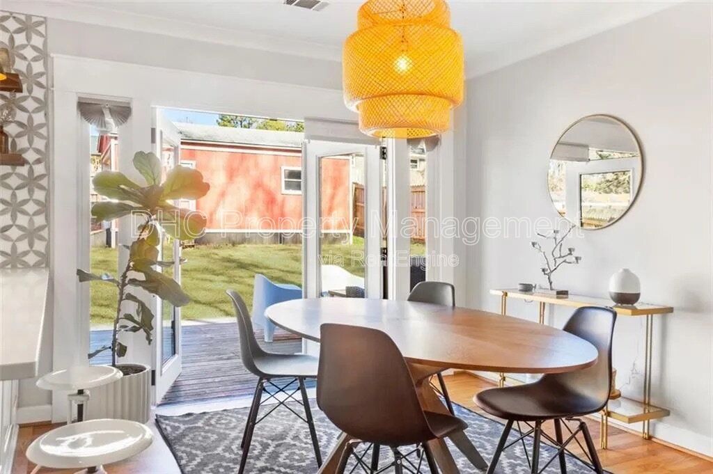 Spacious Decatur Home with Modern Updates – Prime Location & Move-In Ready! property image