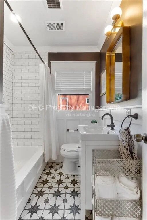 Spacious Decatur Home with Modern Updates – Prime Location & Move-In Ready! property image