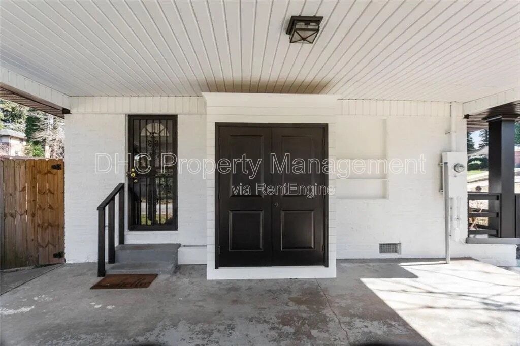 Spacious Decatur Home with Modern Updates – Prime Location & Move-In Ready! property image