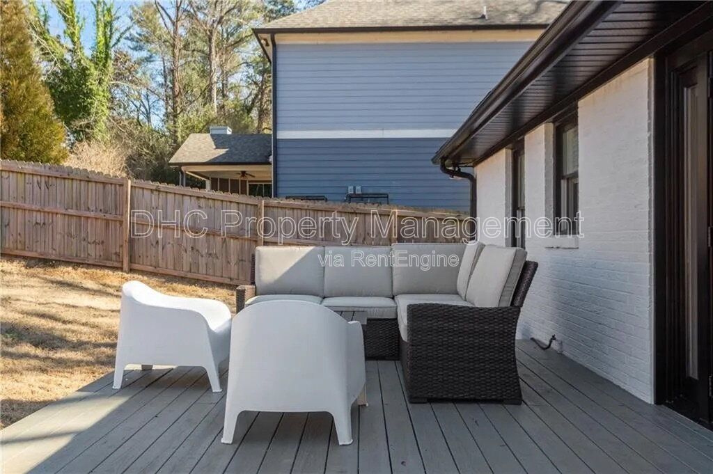 Spacious Decatur Home with Modern Updates – Prime Location & Move-In Ready! property image