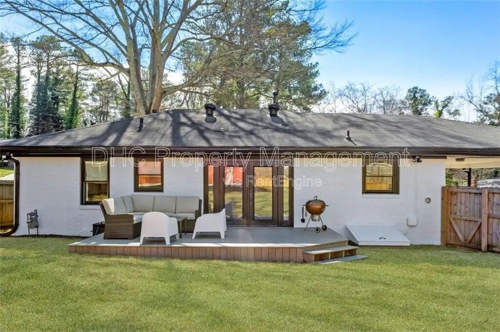 Spacious Decatur Home with Modern Updates – Prime Location & Move-In Ready! property image