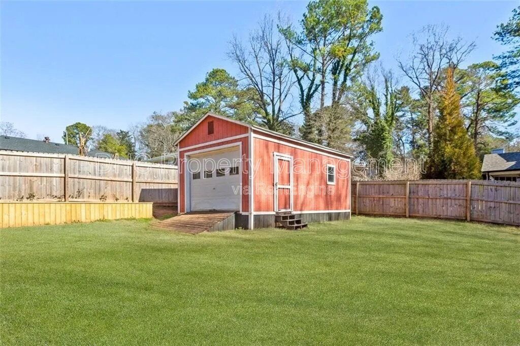 Spacious Decatur Home with Modern Updates – Prime Location & Move-In Ready! property image