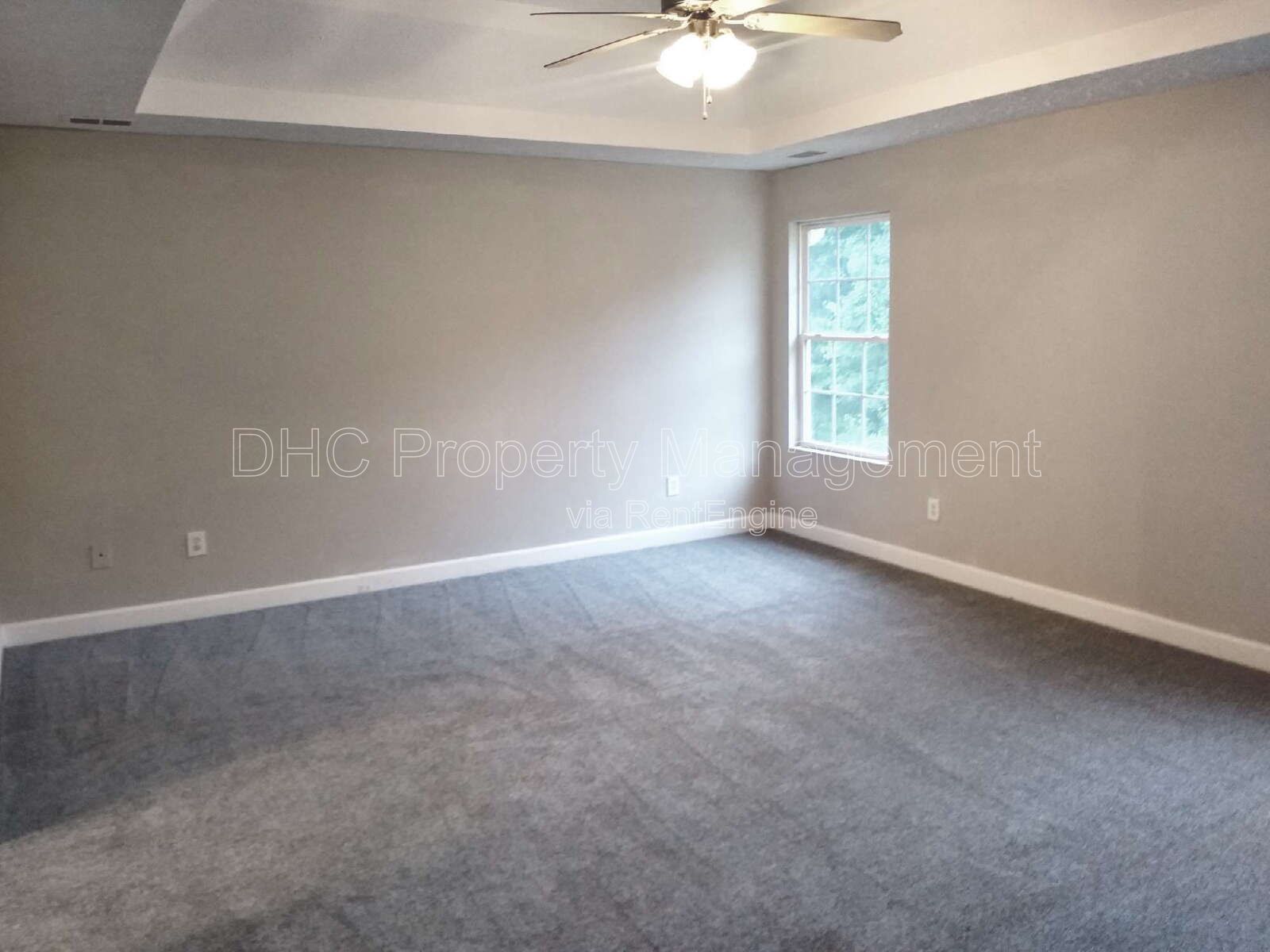 Spacious 4 Bedroom Home in Cul de Sac with Pool Access Near Atlanta property image