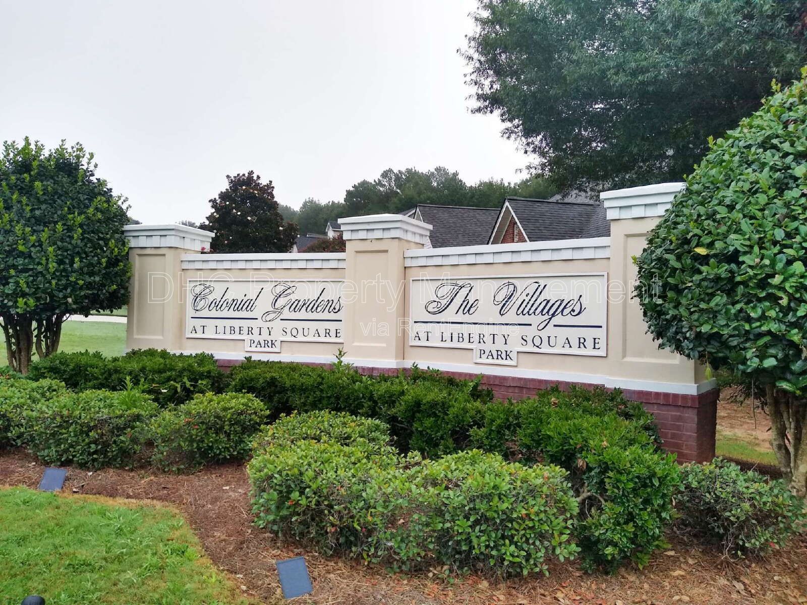 Spacious 4 Bedroom Home in Cul de Sac with Pool Access Near Atlanta property image