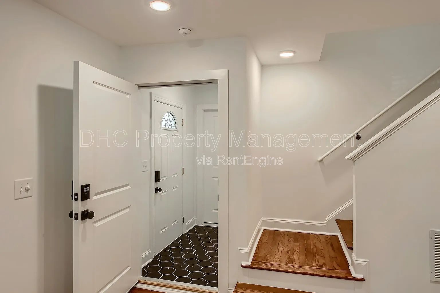 Recently Renovated 2BR Home in Decatur | Pet Friendly | Walk to Decatur shopping property image