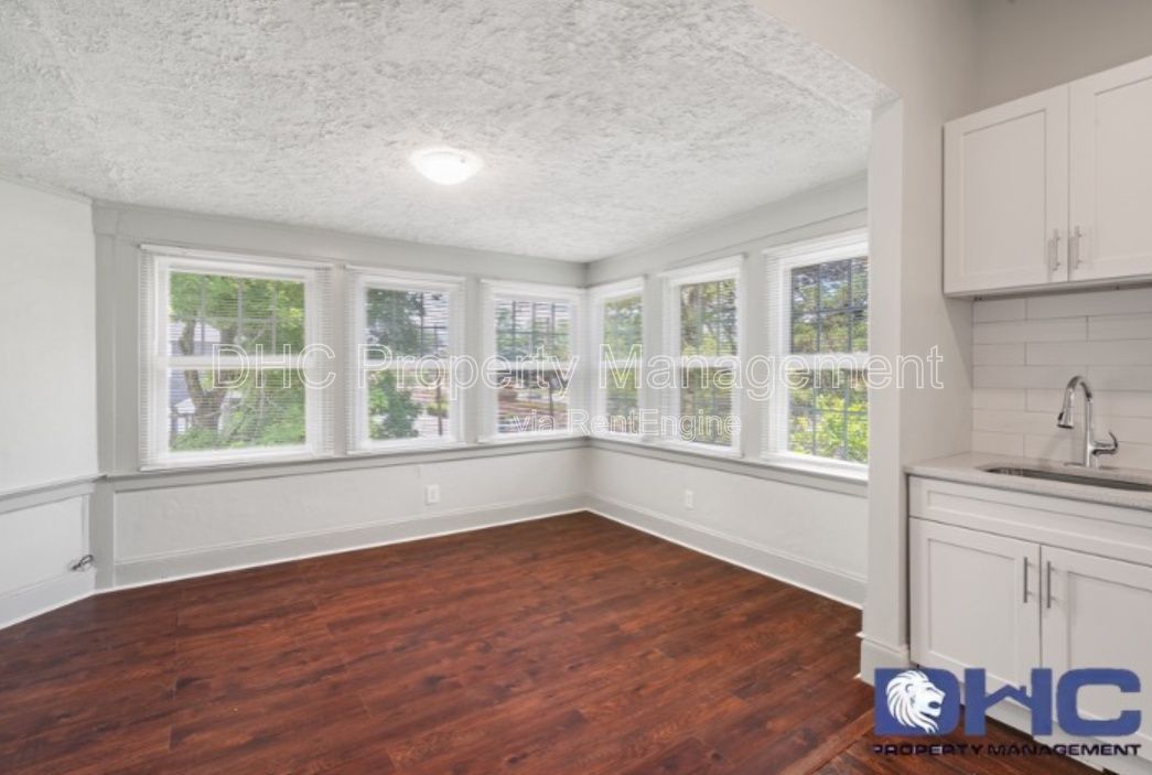 Historic College Park 2 Bedroom property image