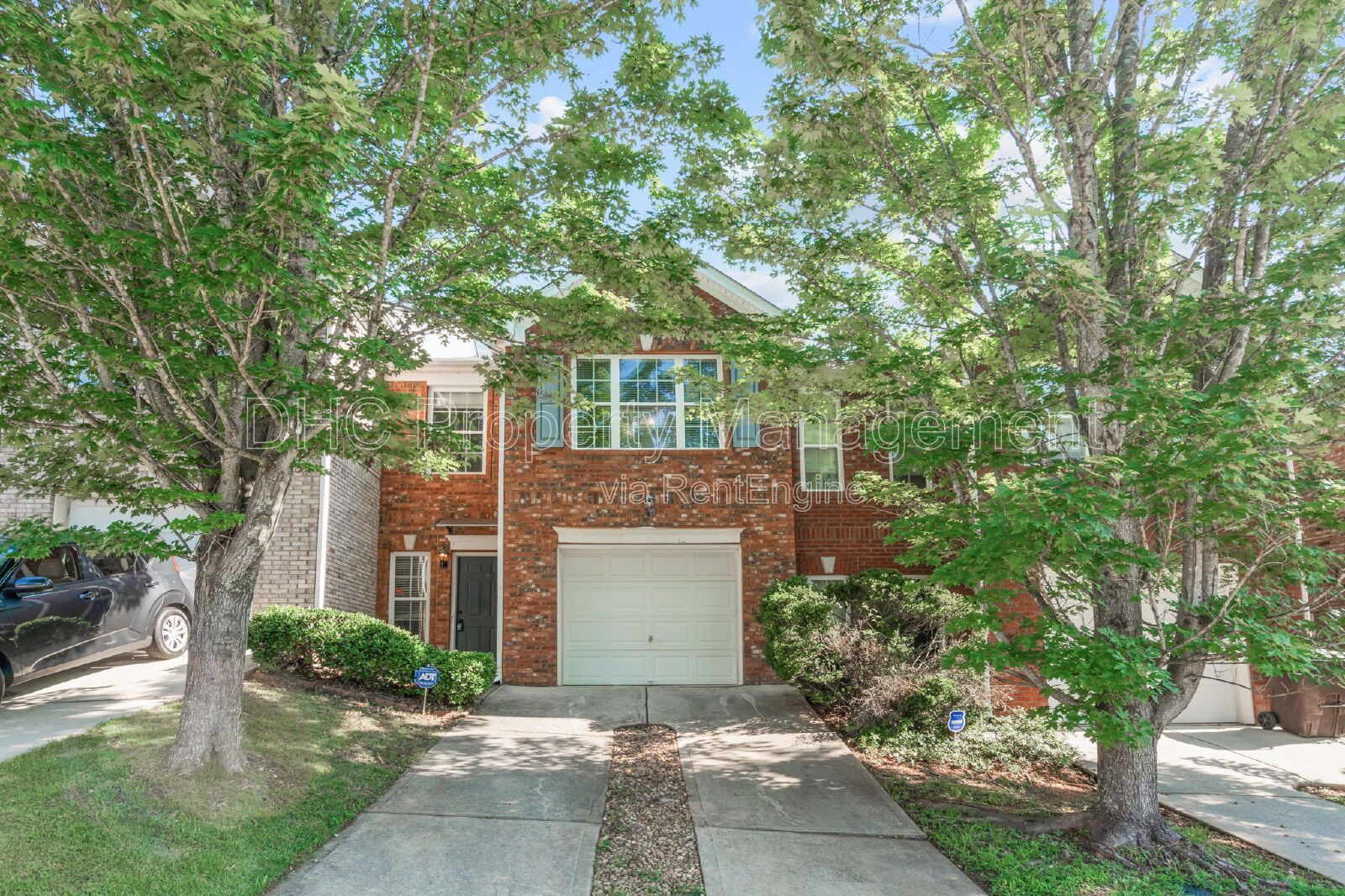 Updated Townhome in a quiet neighborhood property image