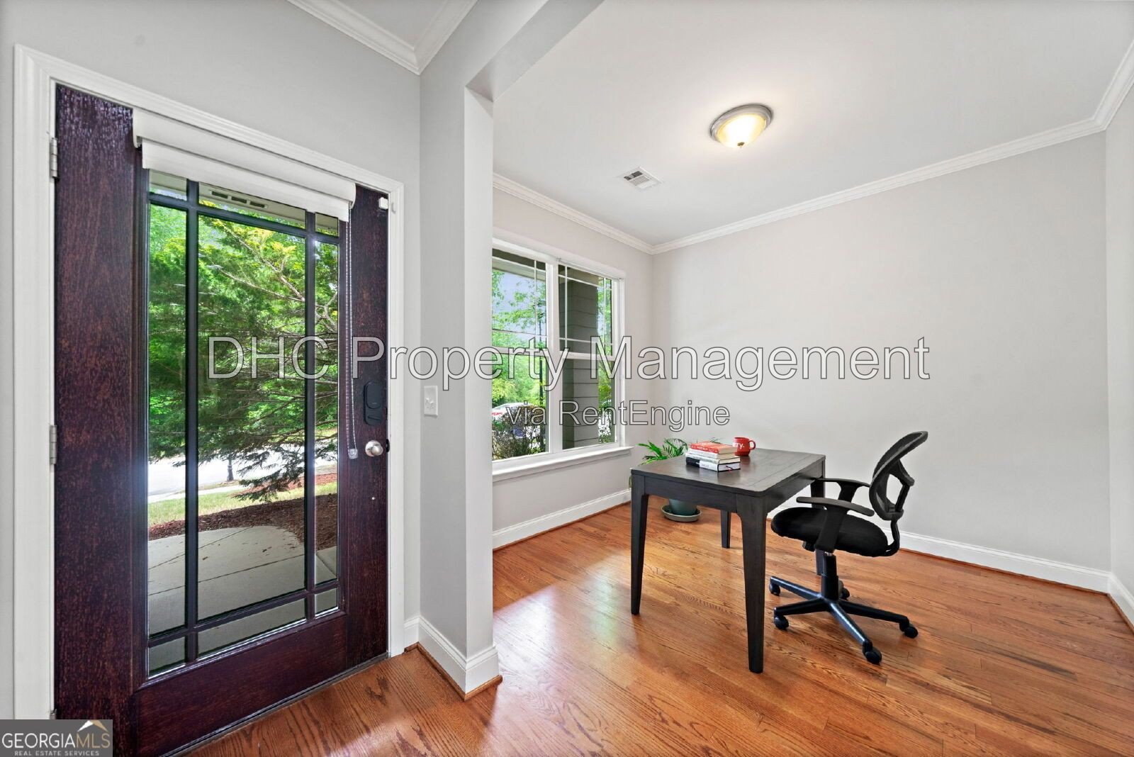 Modern Comfort in East Atlanta – 3BR Home with Private Backyard Oasis property image