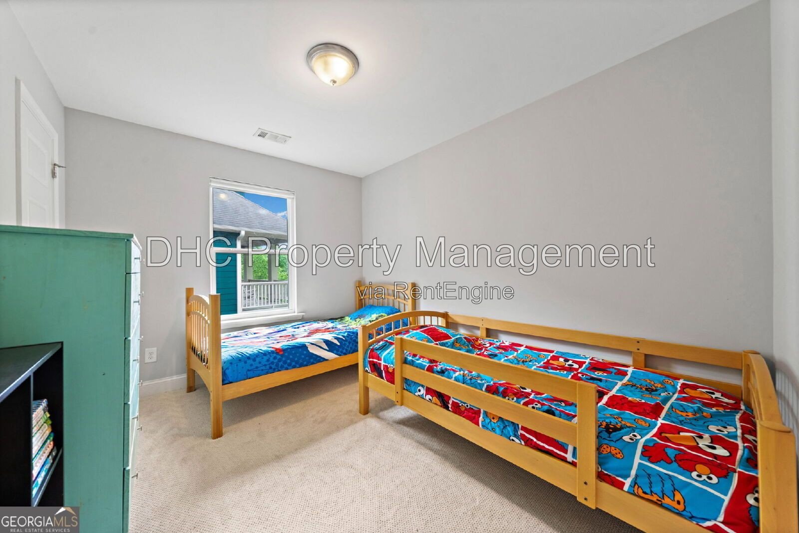 Modern Comfort in East Atlanta – 3BR Home with Private Backyard Oasis property image