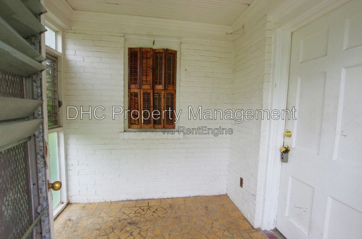 Adorable Bungalow in the Grove Park area property image