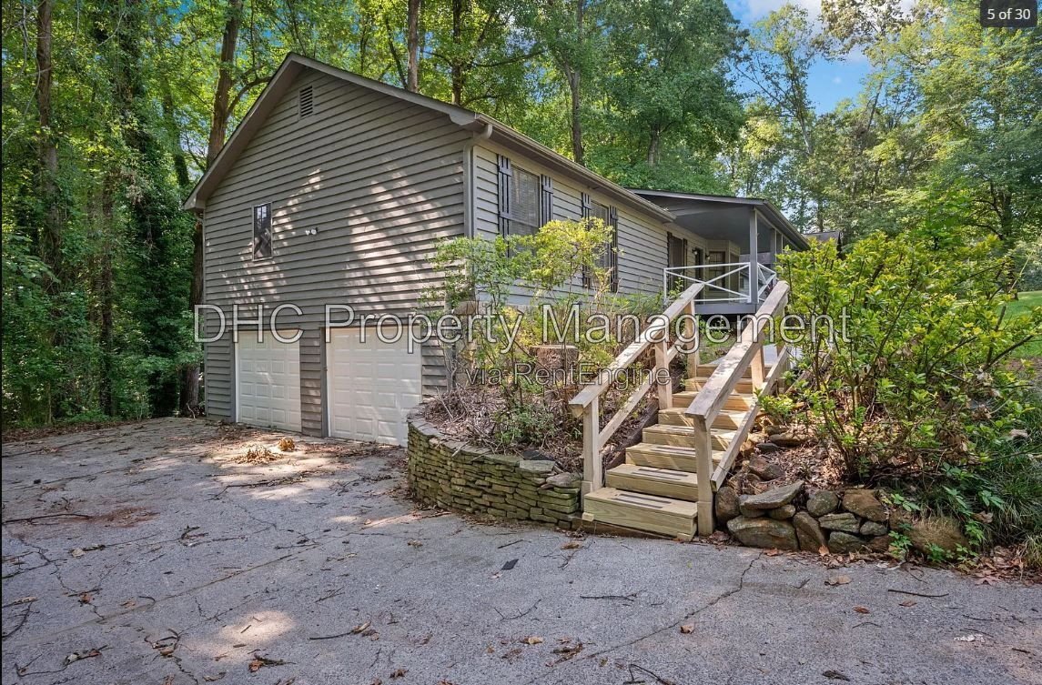 Spacious 4-Bedroom Retreat with 2 Baths in Prime Marietta Location property image