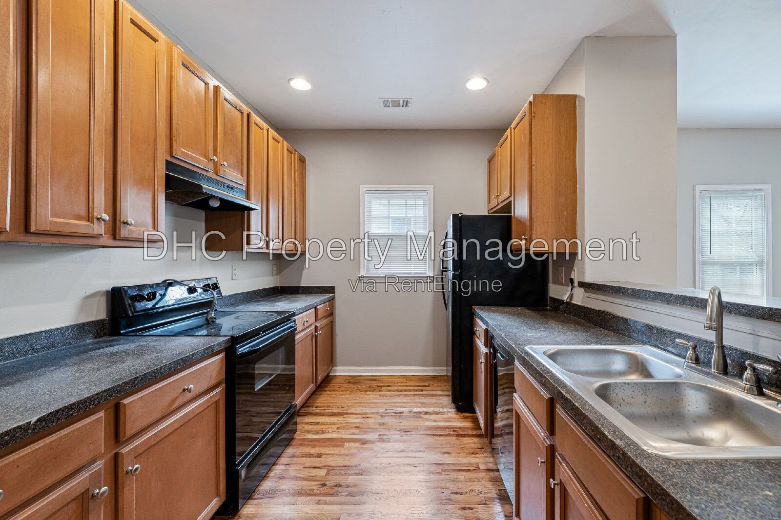 3-Bed, 2-Bath Duplex in Vibrant Atlanta Locale – Your Perfect Home Awaits! property image