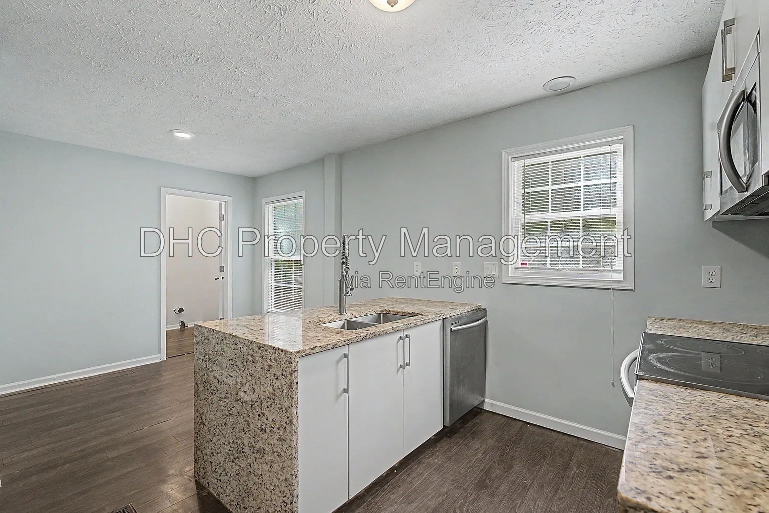 Charming 3-Bed Home with 2.5 Baths and Spacious 1488 Sq Ft in Atlanta! property image