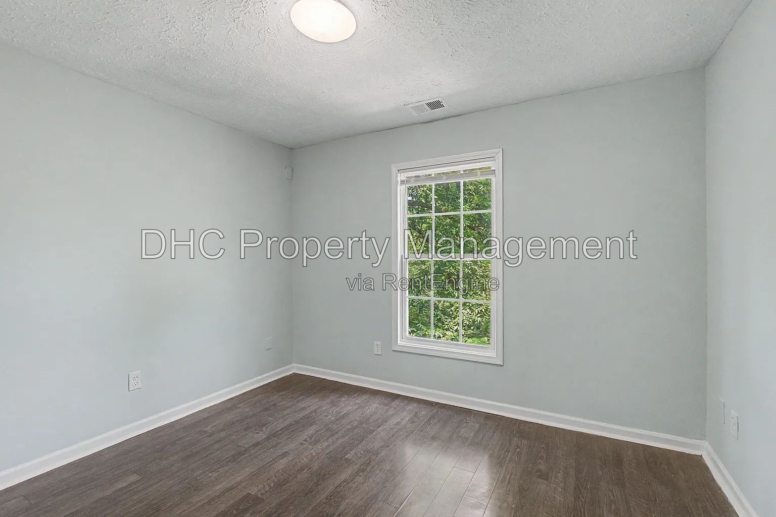 Charming 3-Bed Home with 2.5 Baths and Spacious 1488 Sq Ft in Atlanta! property image
