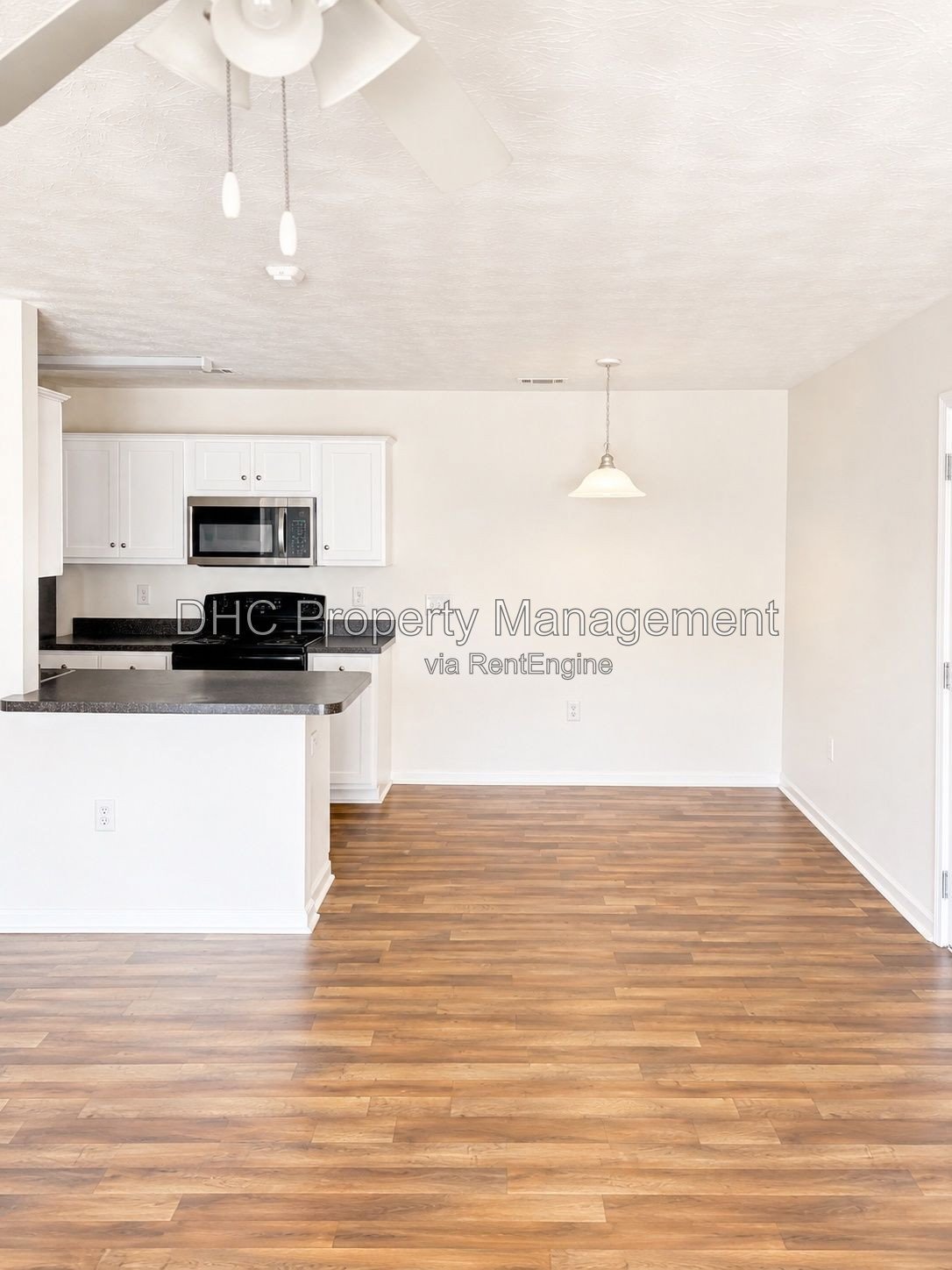 Modern Bright & Airy 1-Bedroom property image