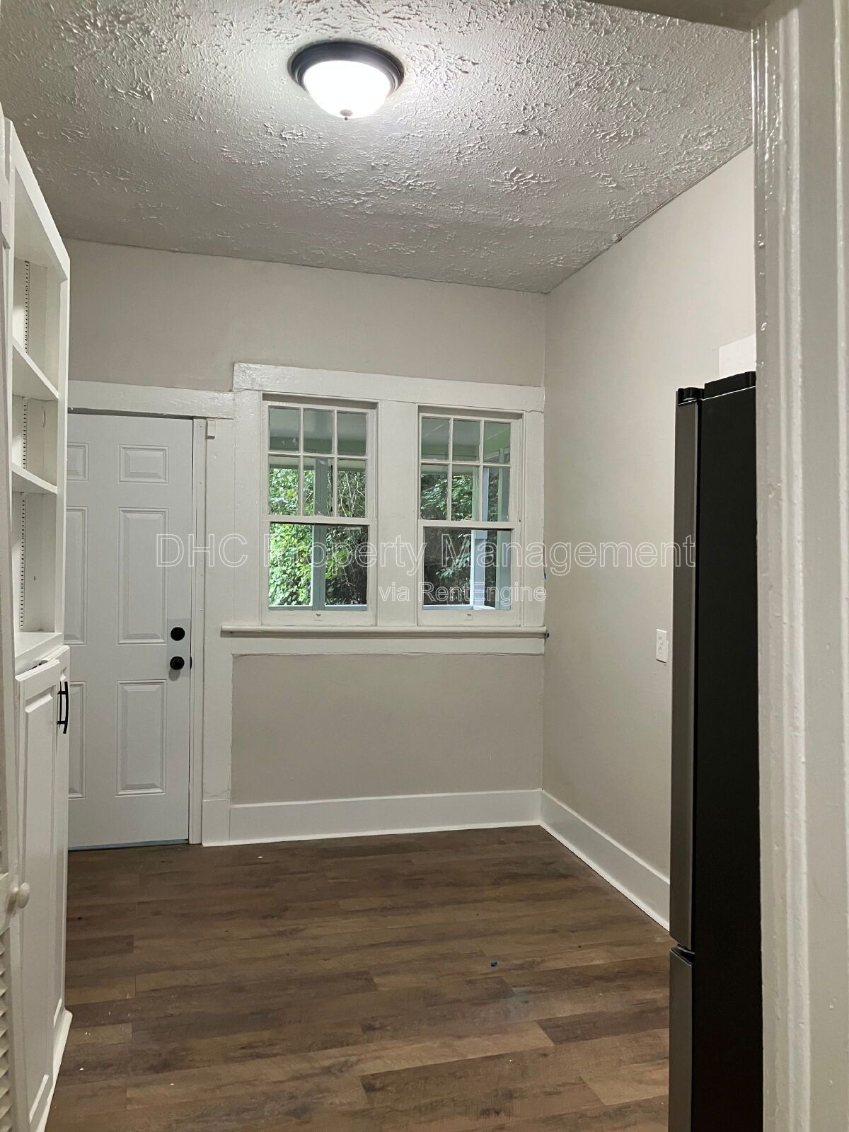 Spacious and Renovated – 3BR 1BA with Porch Retreat property image