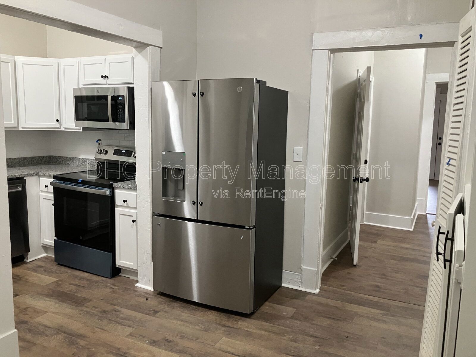 Spacious and Renovated – 3BR 1BA with Porch Retreat property image