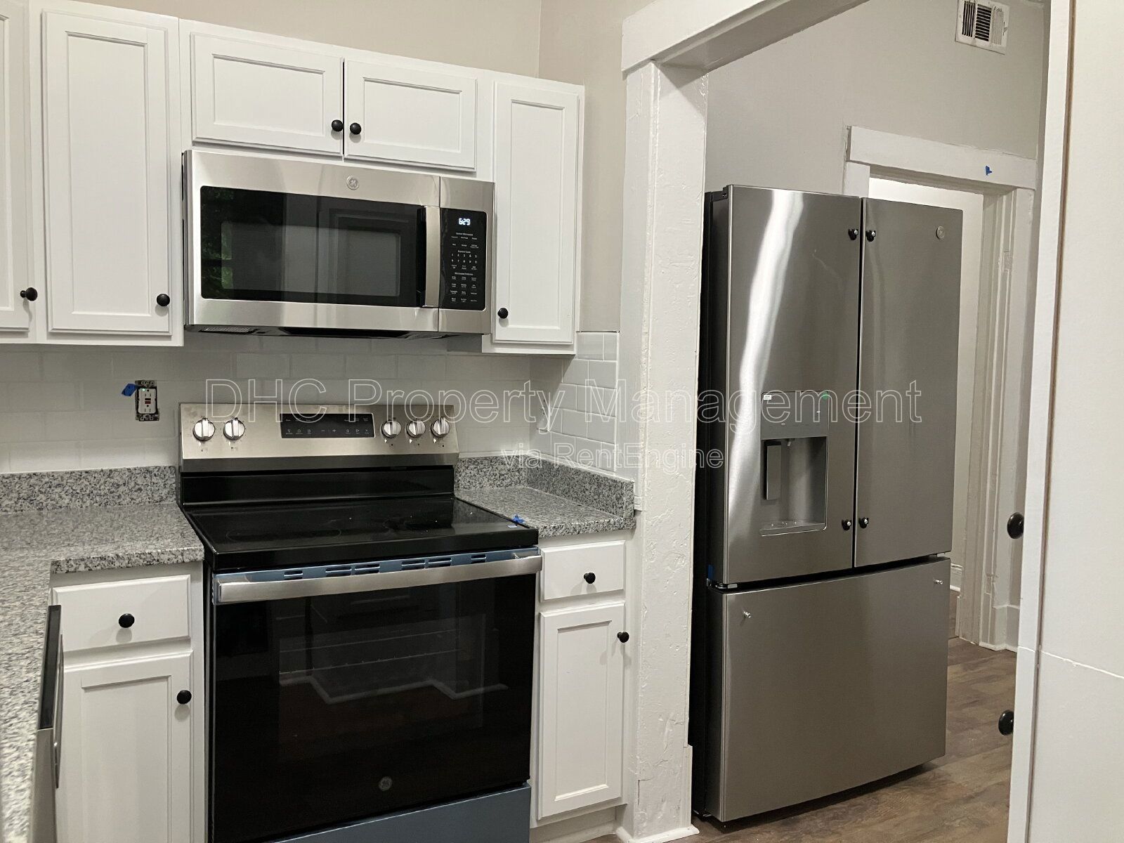 Spacious and Renovated – 3BR 1BA with Porch Retreat property image
