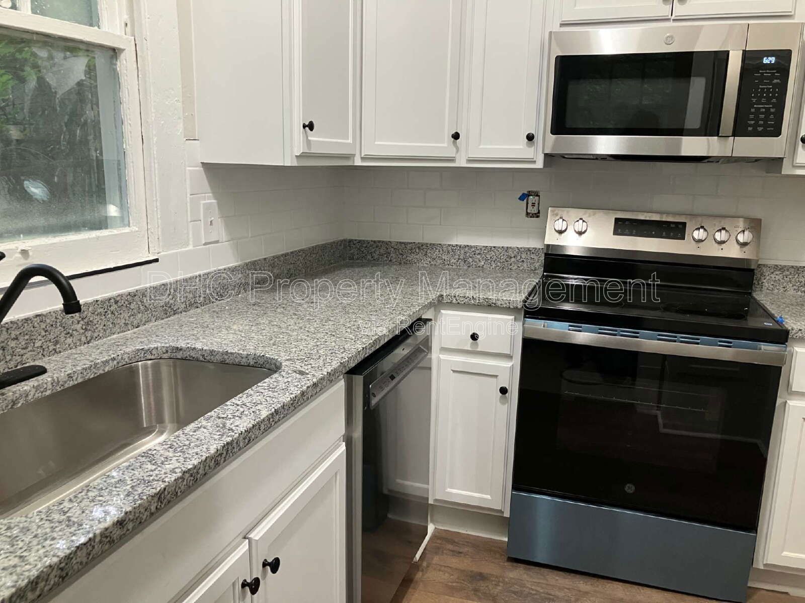 Spacious and Renovated – 3BR 1BA with Porch Retreat property image
