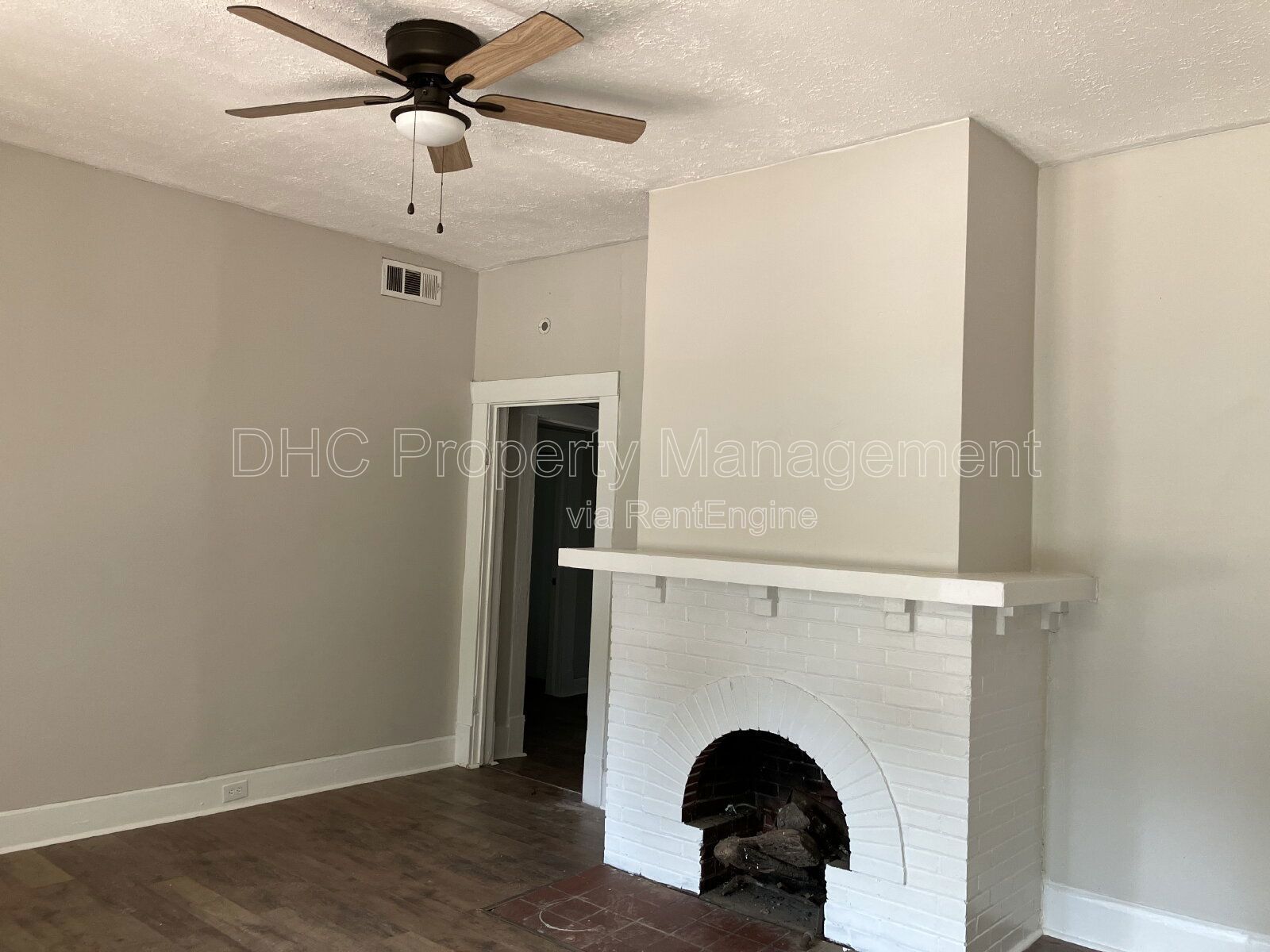 Spacious and Renovated – 3BR 1BA with Porch Retreat property image