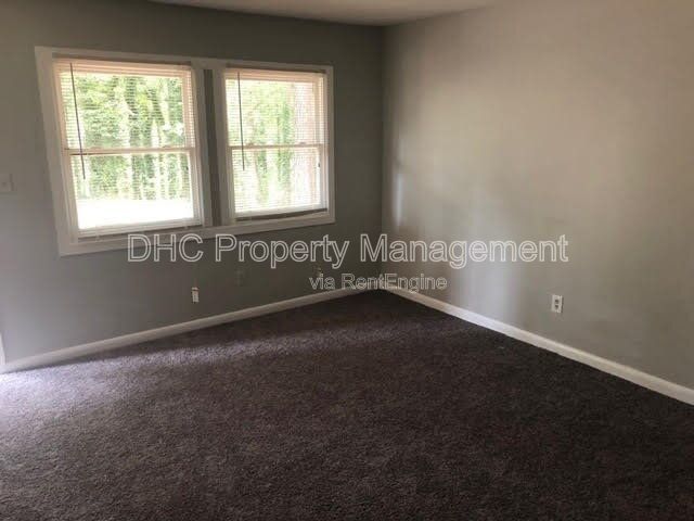 Cozy 2-Bedroom Duplex in Union City | Affordable & Convenient Living property image