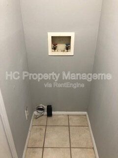 Charming 3-Bed Home in Decatur – Spacious Living & Convenient Location! property image