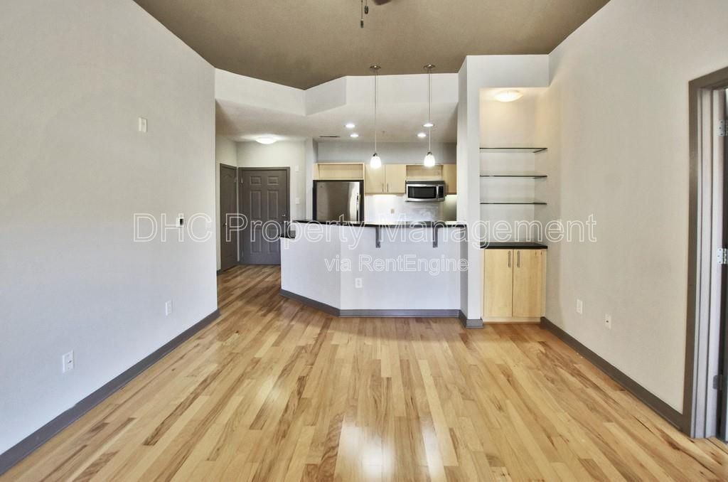 Modern 2-Bedroom Condo in Atlantic Station, Walkable Midtown Living property image
