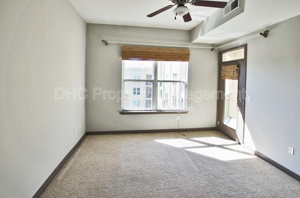 Modern 2-Bedroom Condo in Atlantic Station, Walkable Midtown Living property image