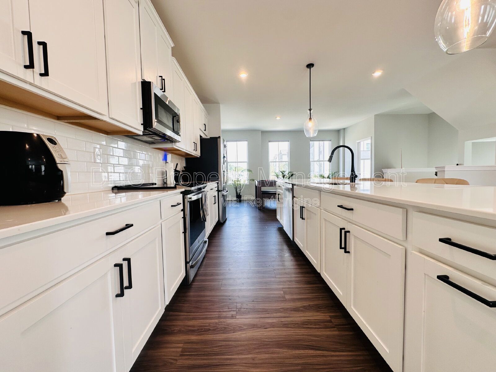 Stunning 4BR/3.5BA Corner Townhome – Newly Built 2024 property image