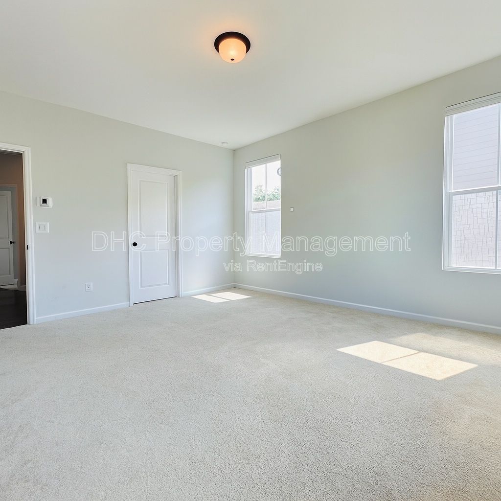 Stunning 4BR/3.5BA Corner Townhome – Newly Built 2024 property image