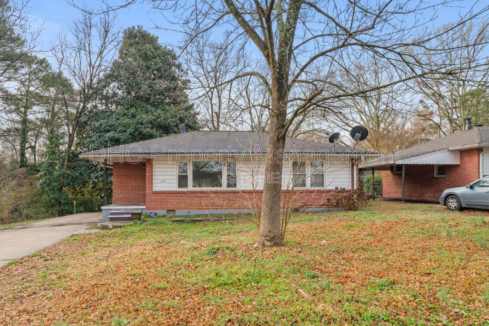 Updated 3BR Ranch Near Starr Park | Easy Access to I-75 & Airport property image