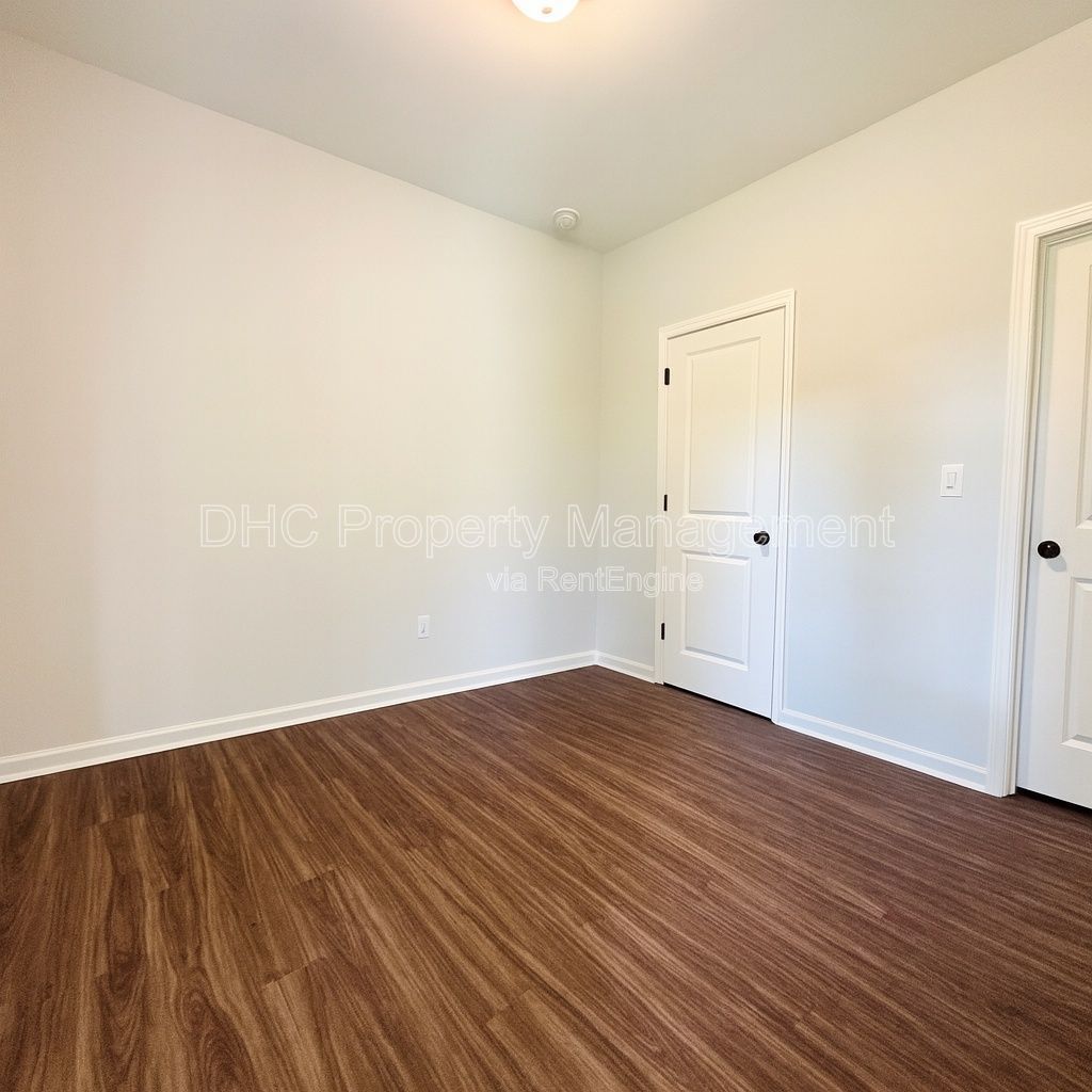 Stunning 4BR/3.5BA Corner Townhome – Newly Built 2024 property image