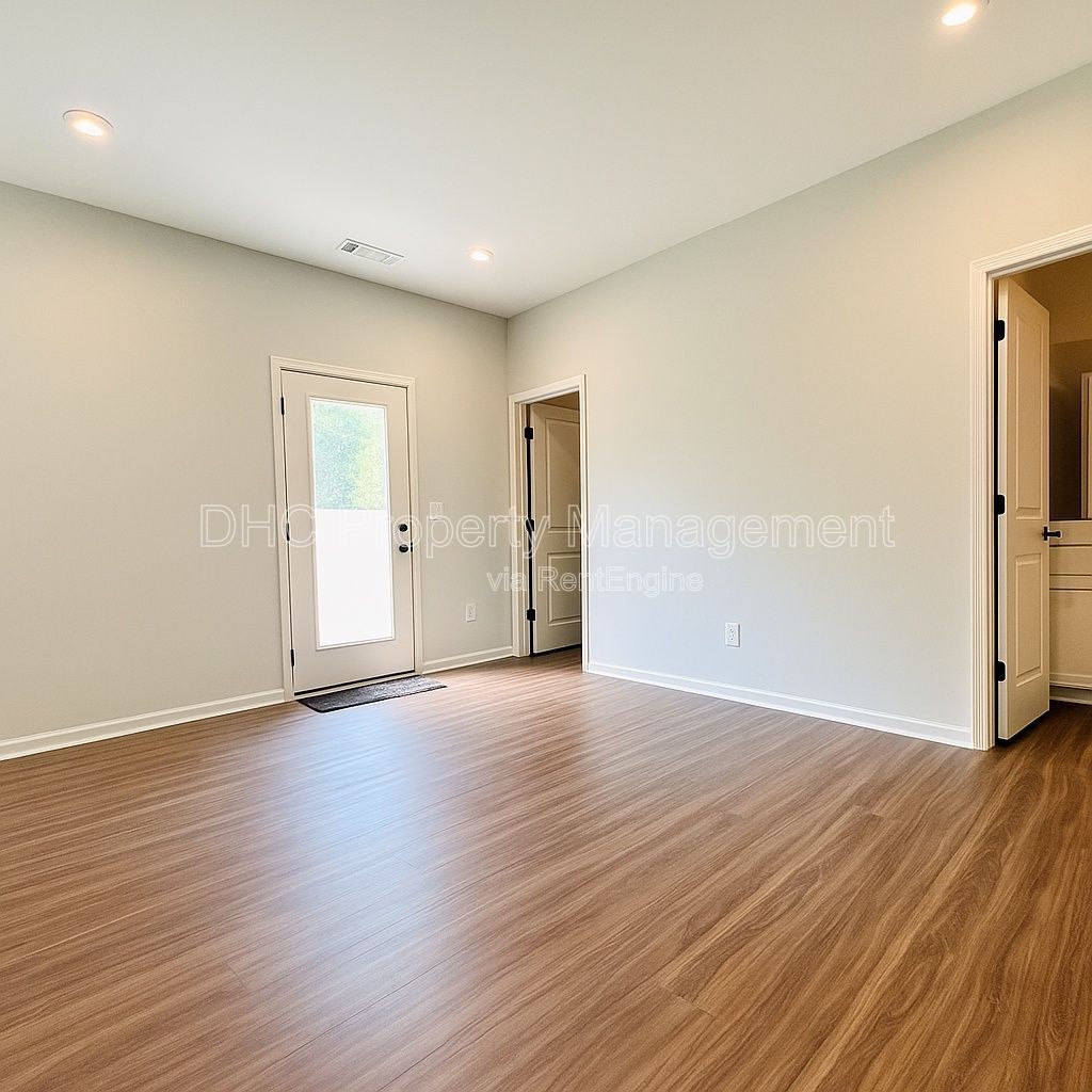 Stunning 4BR/3.5BA Corner Townhome – Newly Built 2024 property image