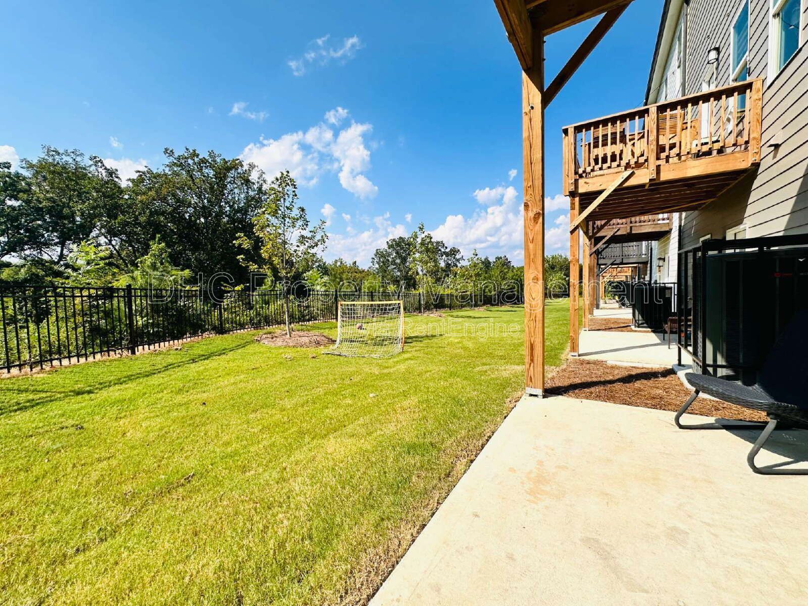 Stunning 4BR/3.5BA Corner Townhome – Newly Built 2024 property image