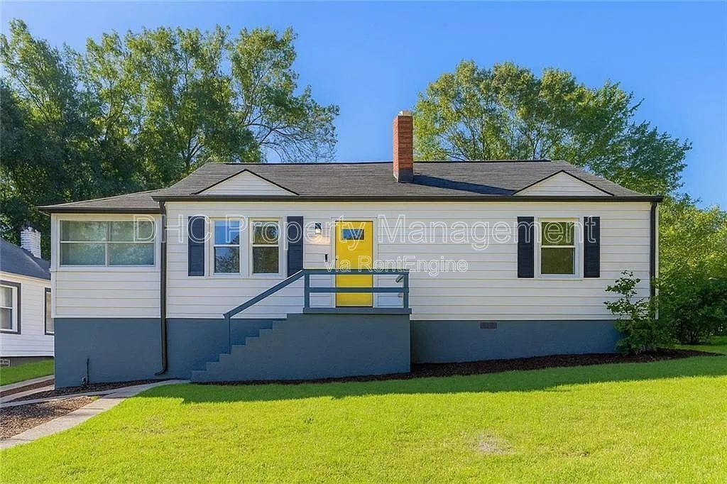 Charming and Cozy with Spacious Layout Home • Minutes to BeltLine & West End property image